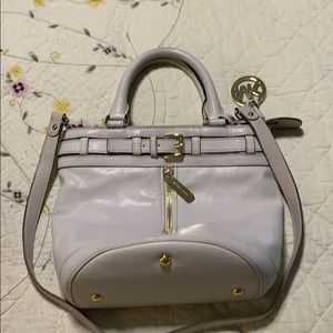 Michael Kors cream shoulder bag